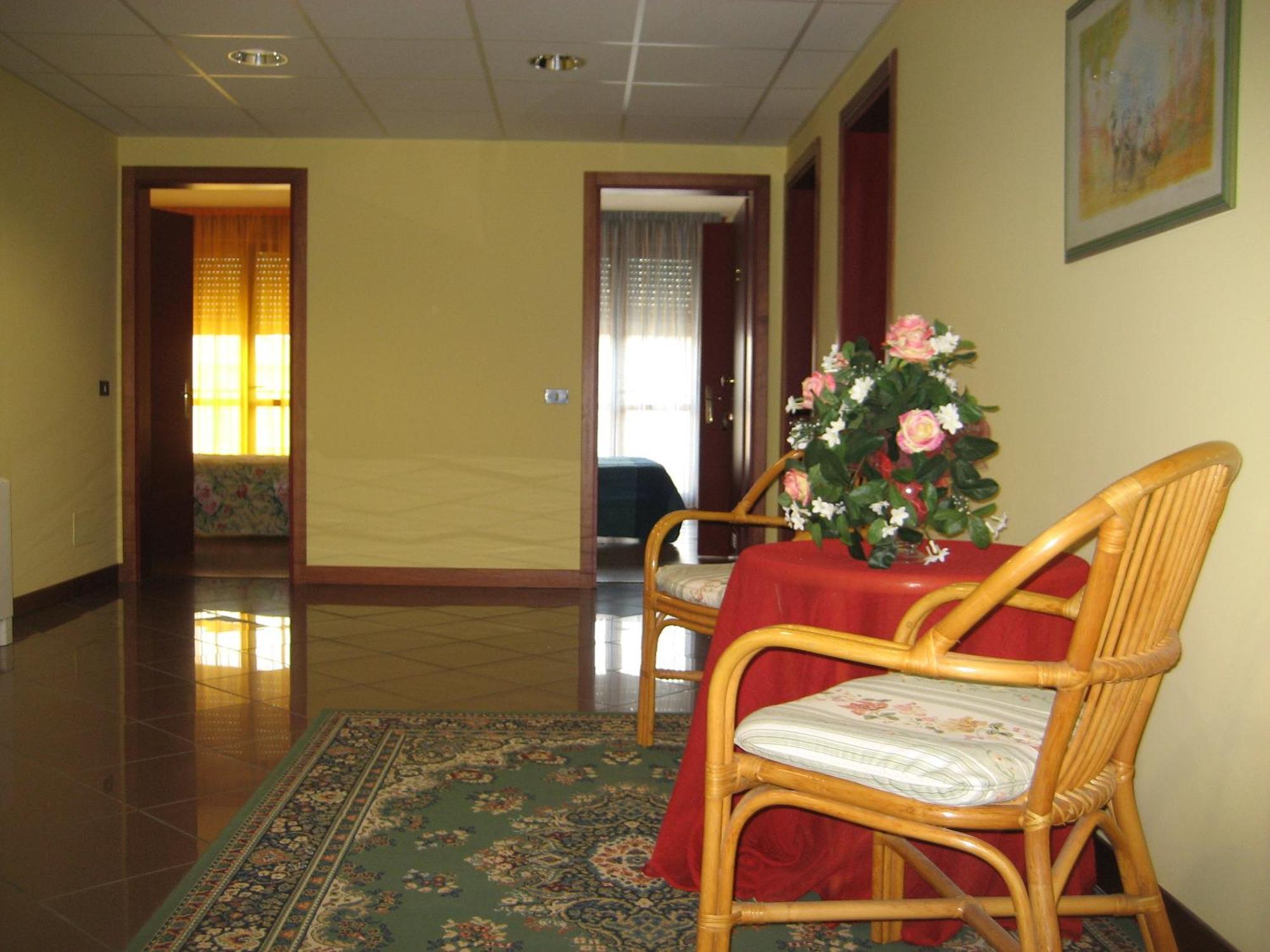 Hotel Ristorante Klaus Porto Tolle Buitenkant foto